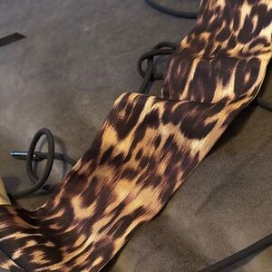 Elie Tahari silk Leopard Print Belt with tassels at the end